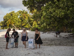 Dharavandhoo's Beach