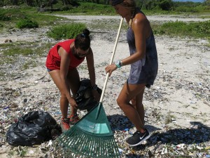 Underwater Vision, Beach Cleanup, Project Aware