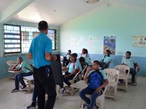 Dentro del marco de compromisos con la Gobernacion Archipielago de San Andrés Providencia y Santa Catalina, Acciones tendientes a la restauración ecosistémica (socialización)   Temas:  Contaminación marina  Microplásticos  ¿Qué podemos hacer?  ¿Qué esperamos de ellos?