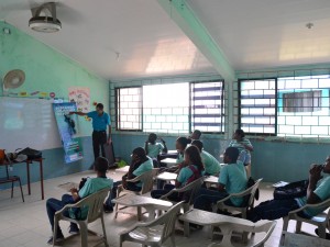 Dentro del marco de compromisos con la Gobernacion Archipielago de San Andrés Providencia y Santa Catalina, Acciones tendientes a la restauración ecosistémica (socialización)   Temas:  Contaminación marina  Microplásticos  ¿Qué podemos hacer?  ¿Qué esperamos de ellos?