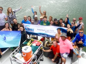 Earth Day Dive Against Debris 