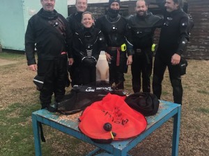 The Team (Note lift bag used for a 5.5kg item