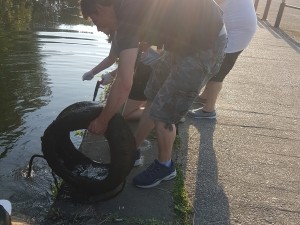 Scuba Leeds Canal Clean up 