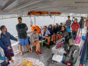 Briefing before the dive