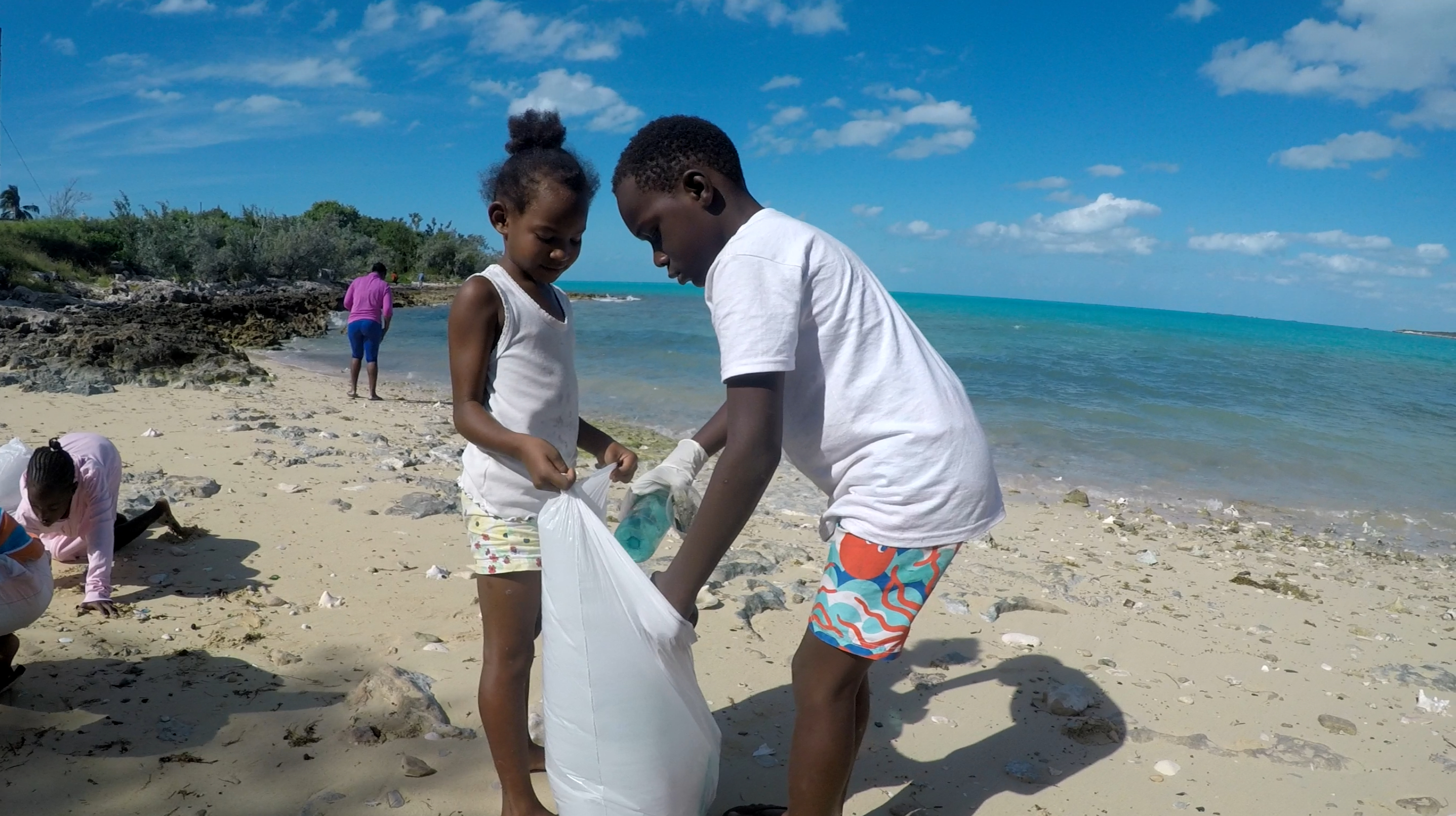 Inspiring the Bahamas Community - Project AWARE