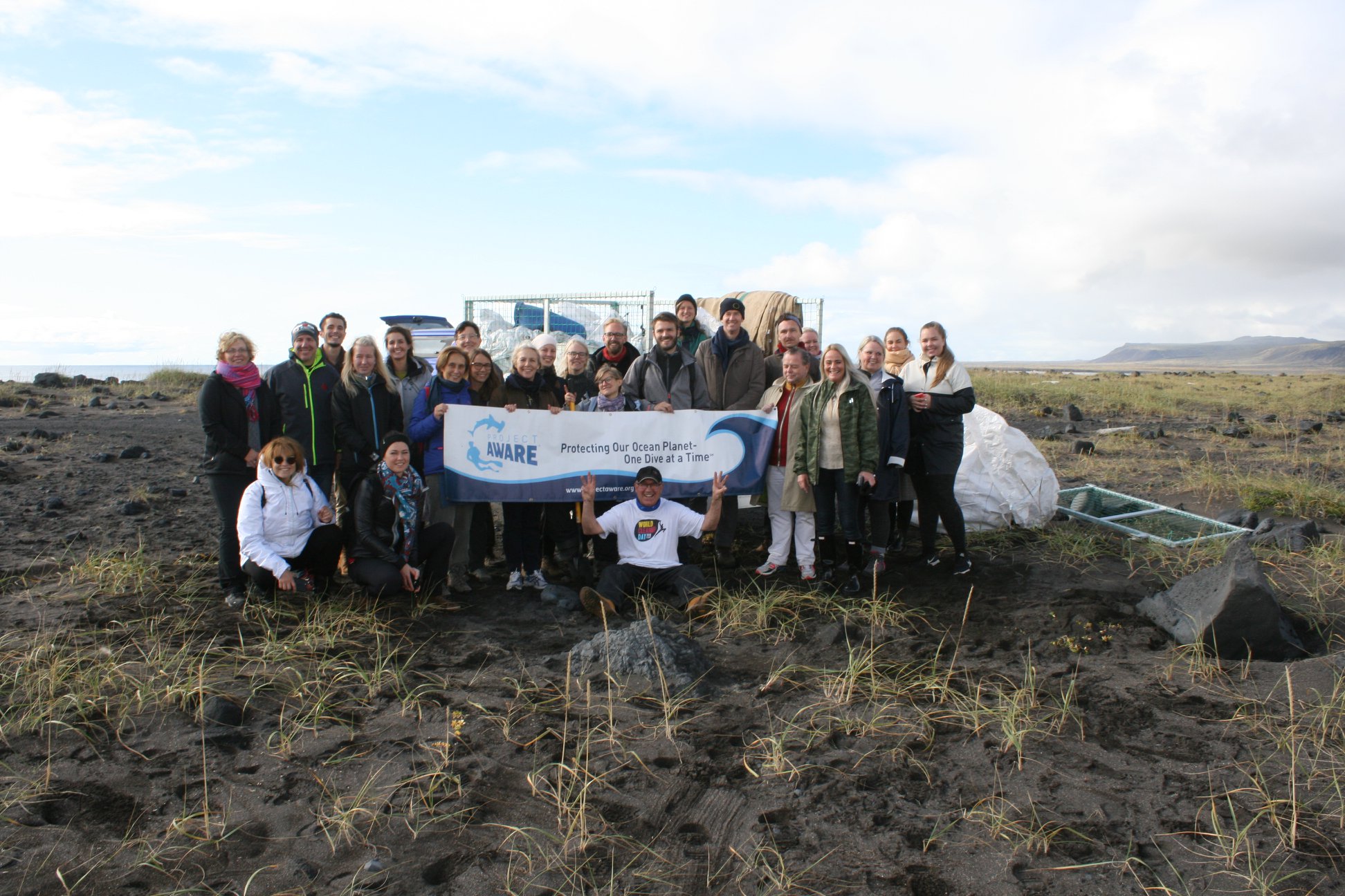 Tommi Knuts and clean up crew in Iceland 