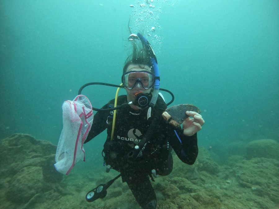 image of diver marine debris okinawa