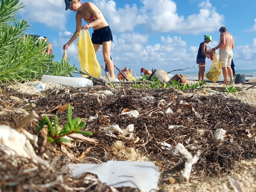 Beach Clean at Pez Maya