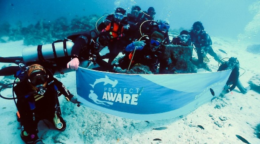 miyakojima DIVE AGANIST DEBRIS.