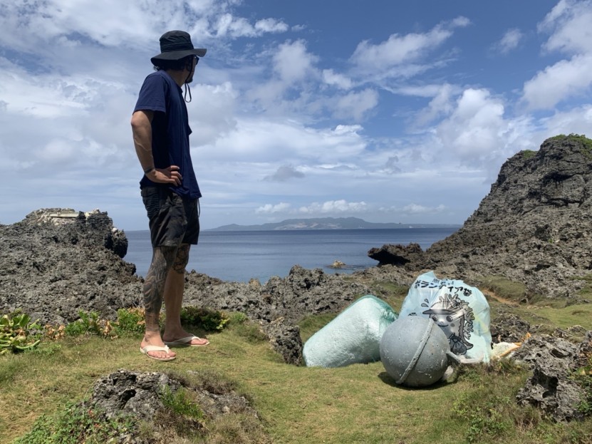 Diver after wrapping up all the trash from the sea and beach line.