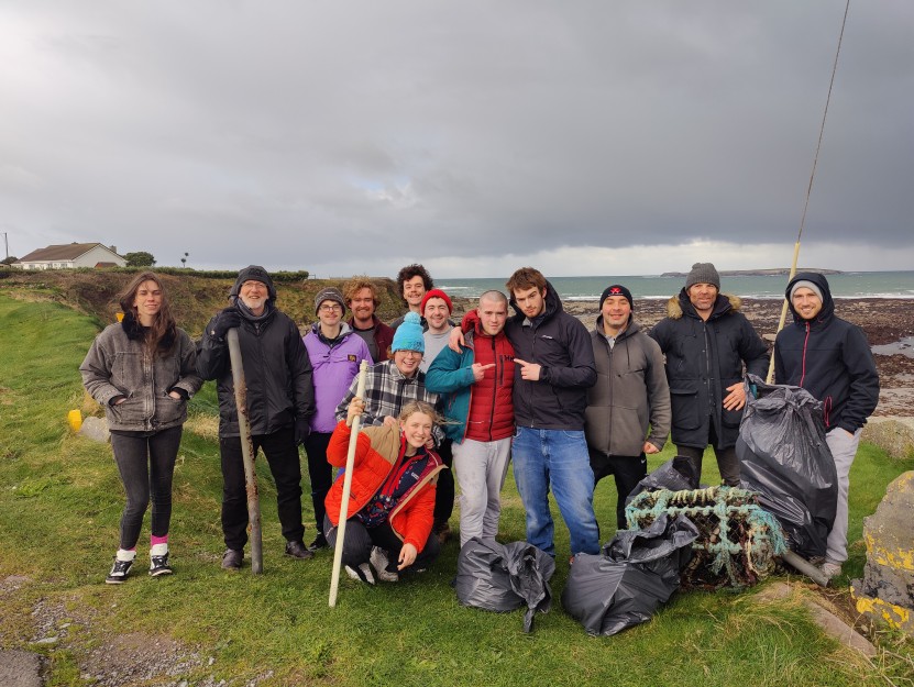 Group photograph at the end of our clean up.